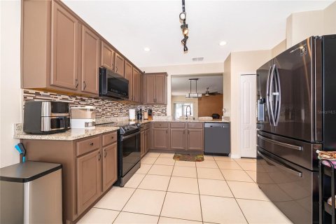 Villa ou maison à vendre à Winter Haven, Floride: 3 chambres, 162.3 m2 № 2388662 - photo 7
