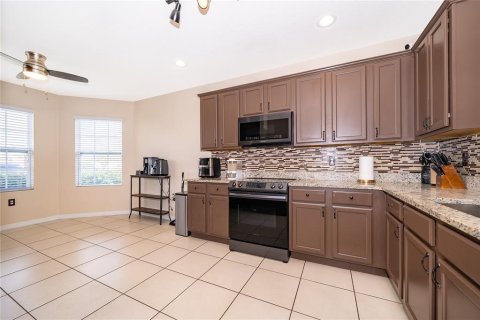 Villa ou maison à vendre à Winter Haven, Floride: 3 chambres, 162.3 m2 № 2388662 - photo 10