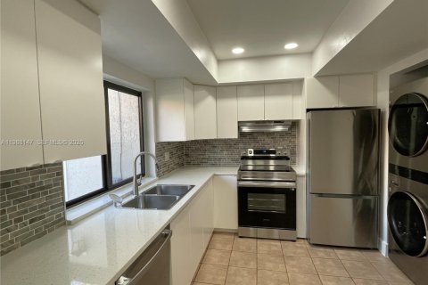 Condo à Miami, Floride, 2 chambres  № 2051306