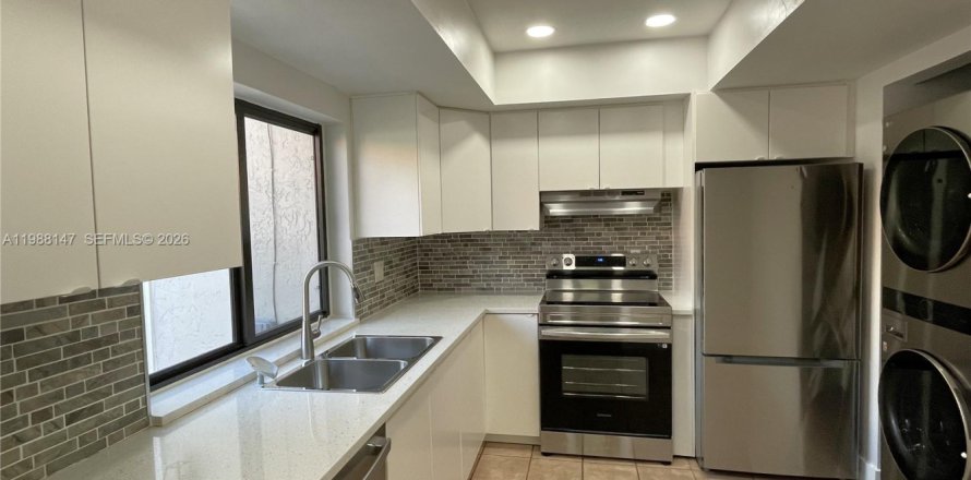 Condo à Miami, Floride, 2 chambres  № 2051306