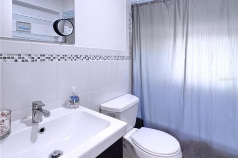 Casa en alquiler en Nokomis, Florida, 2 dormitorios, 90.3 m2 № 1900127 - foto 22