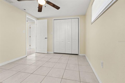 Villa ou maison à vendre à New Port Richey, Floride: 3 chambres, 127.09 m2 № 2225816 - photo 27