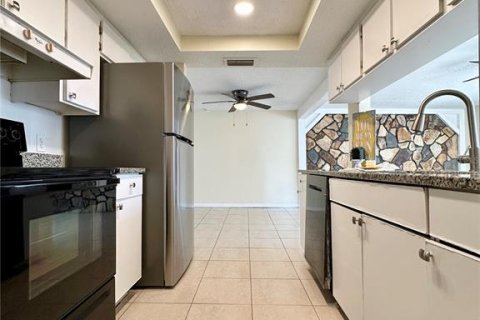 Villa ou maison à vendre à New Port Richey, Floride: 3 chambres, 127.09 m2 № 2225816 - photo 4