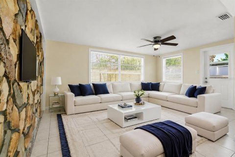 Villa ou maison à vendre à New Port Richey, Floride: 3 chambres, 127.09 m2 № 2225816 - photo 9