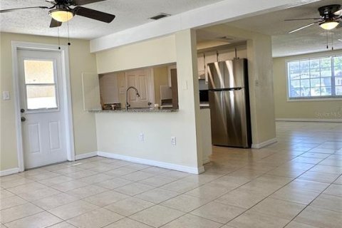 Villa ou maison à vendre à New Port Richey, Floride: 3 chambres, 127.09 m2 № 2225816 - photo 6