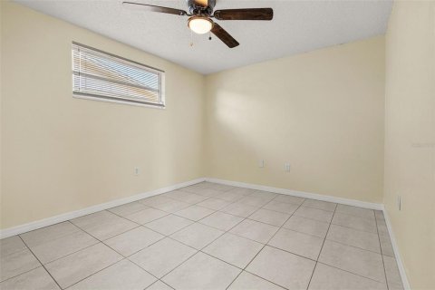 Villa ou maison à vendre à New Port Richey, Floride: 3 chambres, 127.09 m2 № 2225816 - photo 26