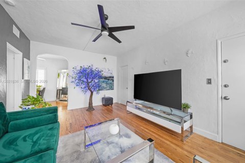Copropriété à louer à Miami Beach, Floride: 1 chambre, 56.67 m2 № 2085447 - photo 10