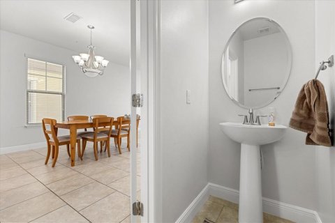 Touwnhouse à vendre à Orlando, Floride: 3 chambres, 212.56 m2 № 1627062 - photo 13
