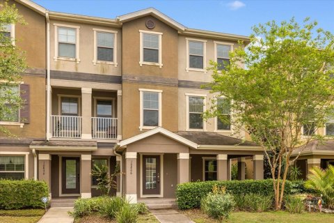 Touwnhouse à vendre à Orlando, Floride: 3 chambres, 212.56 m2 № 1627062 - photo 1
