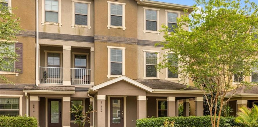 Townhouse in Orlando, Florida 3 bedrooms, 212.56 sq.m. № 1627062