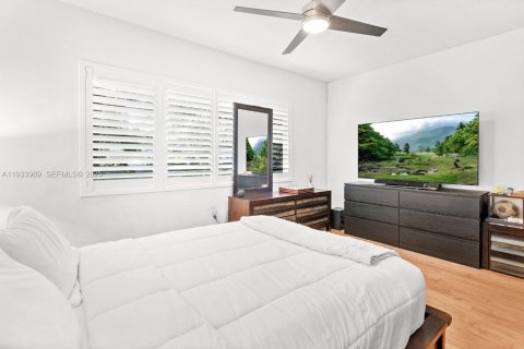 Casa en venta en Coral Gables, Florida, 4 dormitorios № 1992258 - foto 21