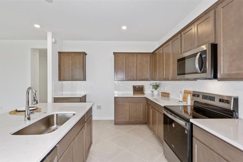 House in Ocala, Florida 3 bedrooms, 254.46 sq.m. № 1824702 - photo 4