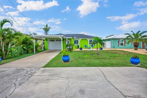 Casa en venta en Hudson, Florida, 2 dormitorios, 79.71 m2 № 1816683 - foto 5