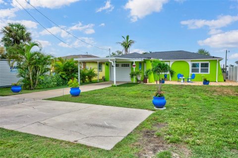 Casa en venta en Hudson, Florida, 2 dormitorios, 79.71 m2 № 1816683 - foto 3