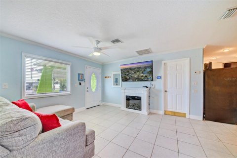 Casa en venta en Hudson, Florida, 2 dormitorios, 79.71 m2 № 1816683 - foto 11
