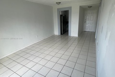 Copropriété à louer à Coral Gables, Floride: 1 chambre, 1700.11 m2 № 2044217 - photo 18