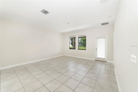 Casa en venta en Winter Garden, Florida, 4 dormitorios, 196.21 m2 № 1909432 - foto 23