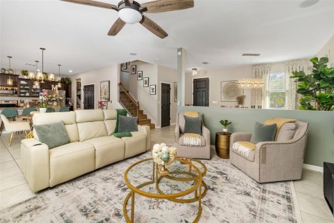 House in Wimauma, Florida 3 bedrooms, 243.96 sq.m. № 2101731 - photo 9
