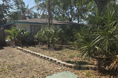 House in Dunedin, Florida 2 bedrooms, 87.7 sq.m. № 1750037 - photo 2