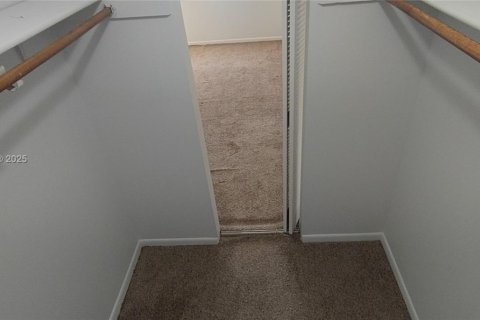 Copropriété à vendre à North Miami, Floride: 1 chambre, 63.64 m2 № 1693379 - photo 10
