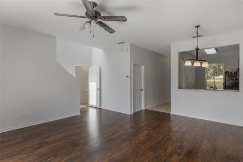 Townhouse in Sanford, Florida 3 bedrooms, 130.9 sq.m. № 1843723 - photo 3