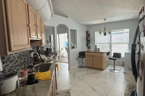 Casa en venta en Spring Hill, Florida, 3 dormitorios, 134.71 m2 № 2213748 - foto 9