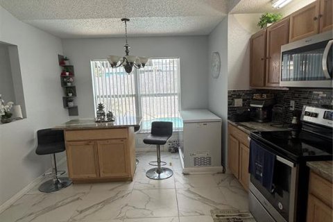 Casa en venta en Spring Hill, Florida, 3 dormitorios, 134.71 m2 № 2213748 - foto 8