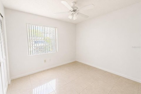 Casa en venta en Orlando, Florida, 4 dormitorios, 148.55 m2 № 2215237 - foto 20