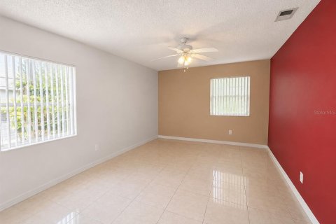 Casa en venta en Orlando, Florida, 4 dormitorios, 148.55 m2 № 2215237 - foto 11