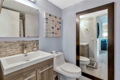 Купить кондоминиум в Майами-Бич, Флорида 2 спальни, 66.89м2, № 2008039 - фото 11