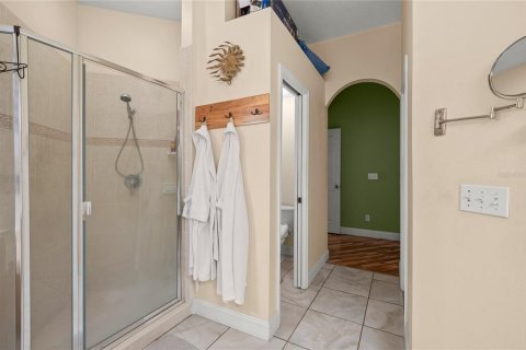 Villa ou maison à vendre à Apopka, Floride: 4 chambres, 216 m2 № 2149115 - photo 18