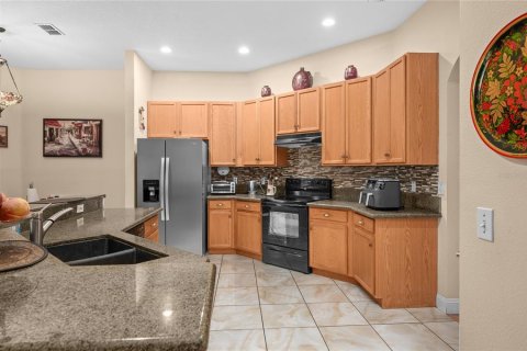 Villa ou maison à vendre à Apopka, Floride: 4 chambres, 216 m2 № 2149115 - photo 24
