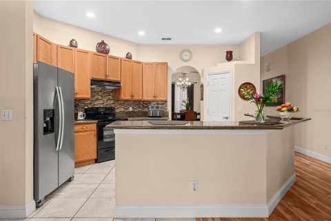 Villa ou maison à vendre à Apopka, Floride: 4 chambres, 216 m2 № 2149115 - photo 23