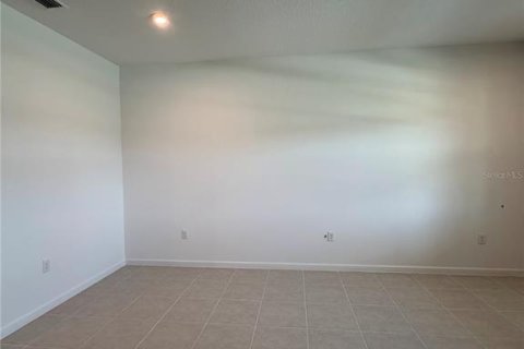 Townhouse in Orlando, Florida 3 bedrooms, 137.12 sq.m. № 2227446 - photo 3