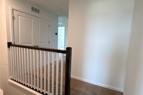 Townhouse in Orlando, Florida 3 bedrooms, 137.12 sq.m. № 2227446 - photo 23