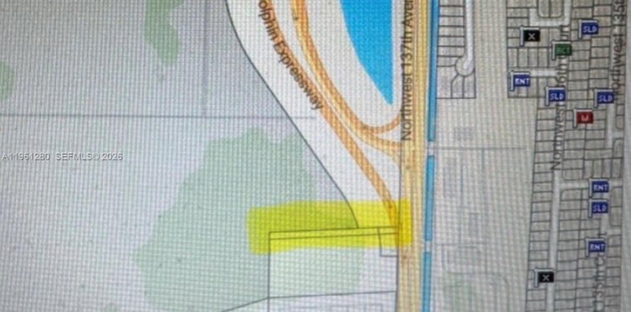 Immobilier commercial à Miami, Floride № 2024333