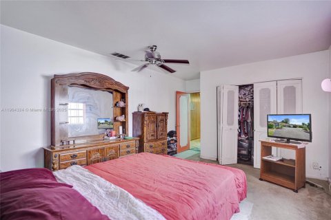 Купить коммерческую недвижимость в Корал-Спрингс, Флорида 367.52м2, № 1956056 - фото 16