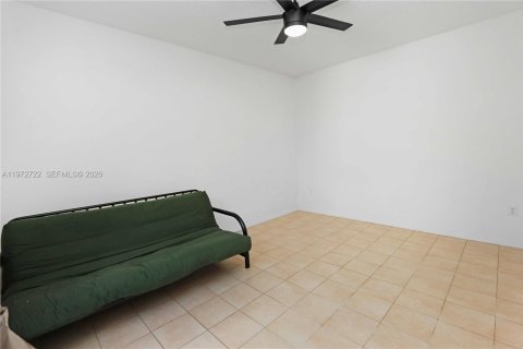 Купить таунхаус в Холливуд, Флорида 2 спальни, 130.43м2, № 2032850 - фото 19