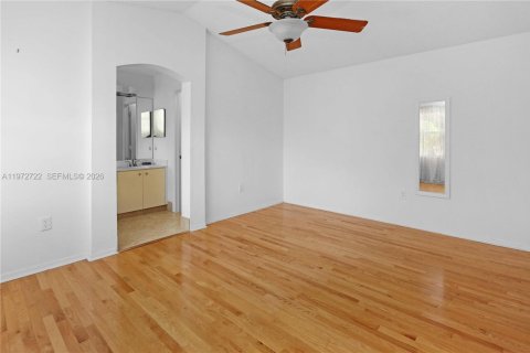 Купить таунхаус в Холливуд, Флорида 2 спальни, 130.43м2, № 2032850 - фото 27