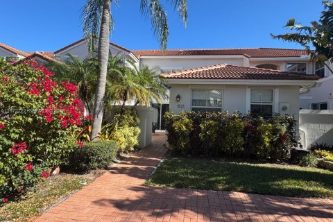 Townhouse in Hollywood, Florida 2 bedrooms, 130.43 sq.m. № 2032850