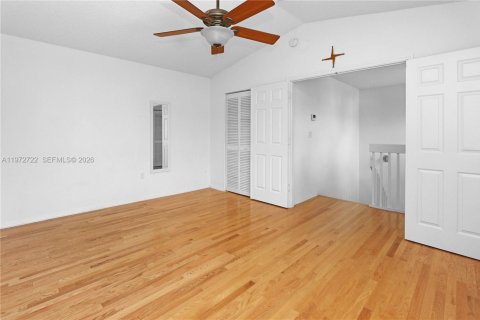 Купить таунхаус в Холливуд, Флорида 2 спальни, 130.43м2, № 2032850 - фото 26