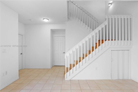 Купить таунхаус в Холливуд, Флорида 2 спальни, 130.43м2, № 2032850 - фото 4