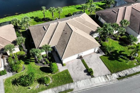 Villa ou maison à vendre à Port Charlotte, Floride: 2 chambres, 146.51 m2 № 2419736 - photo 27