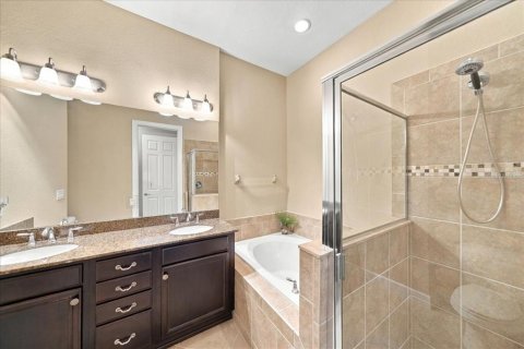 Villa ou maison à vendre à Port Charlotte, Floride: 2 chambres, 146.51 m2 № 2419736 - photo 18