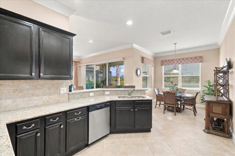 Villa ou maison à vendre à Port Charlotte, Floride: 2 chambres, 146.51 m2 № 2419736 - photo 12