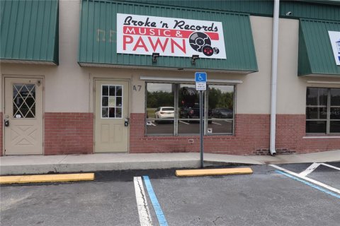 Immobilier commercial à Port Charlotte, Floride 181.35 m2 № 2139788