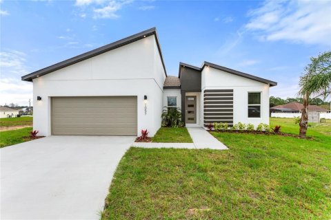 Villa ou maison à Poinciana, Floride 4 chambres, 155.15 m2 № 2364875