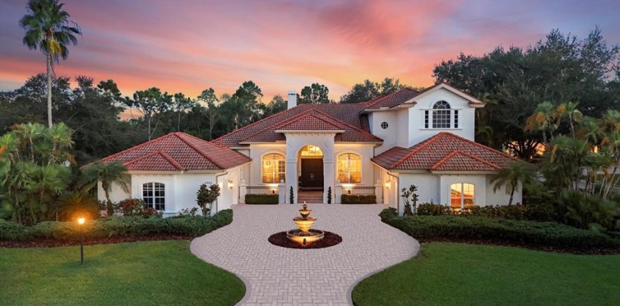 Villa ou maison à Lakewood Ranch, Floride 5 chambres, 522.48 m2 № 1915555