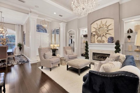 House in Lakewood Ranch, Florida 5 bedrooms, 522.48 sq.m. № 1915555 - photo 6