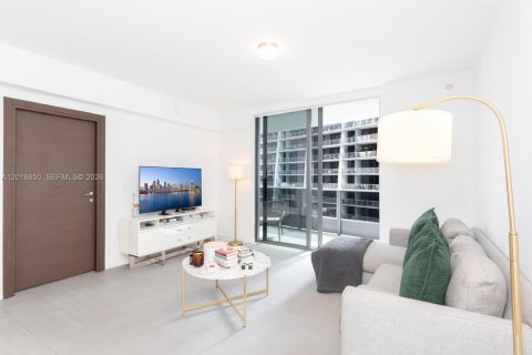 Condominio en venta en Miami, Florida, 1 dormitorio, 77.02 m2 № 2168619 - foto 9
